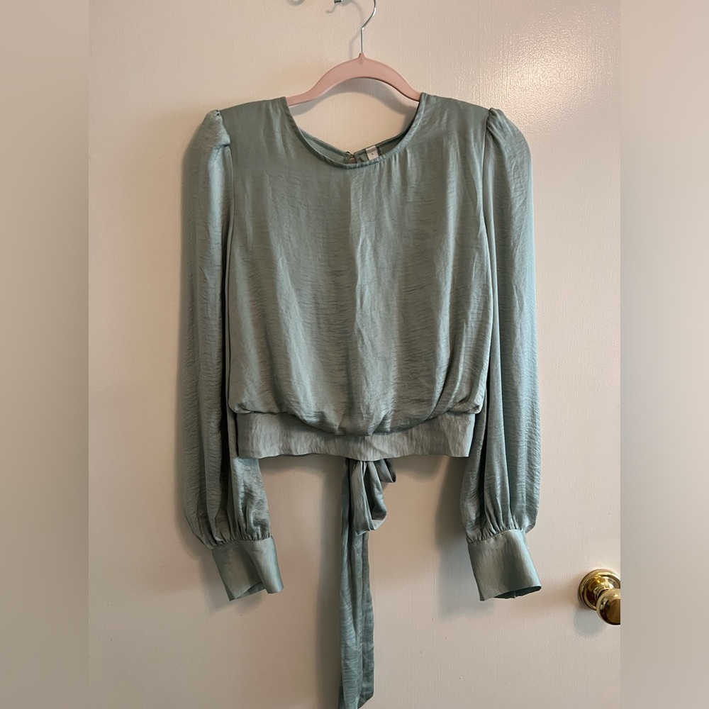 Women’s Blouse